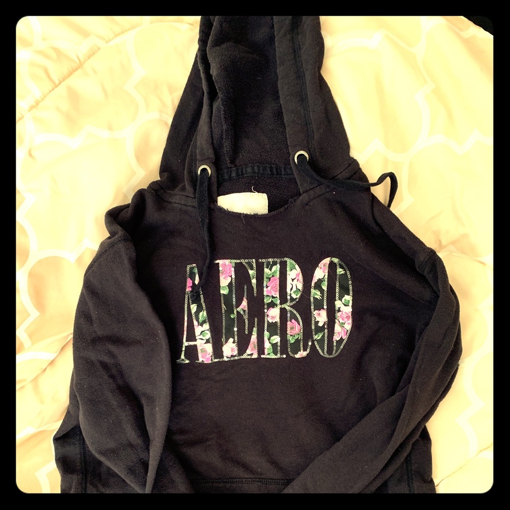 Aero pullover hoodie